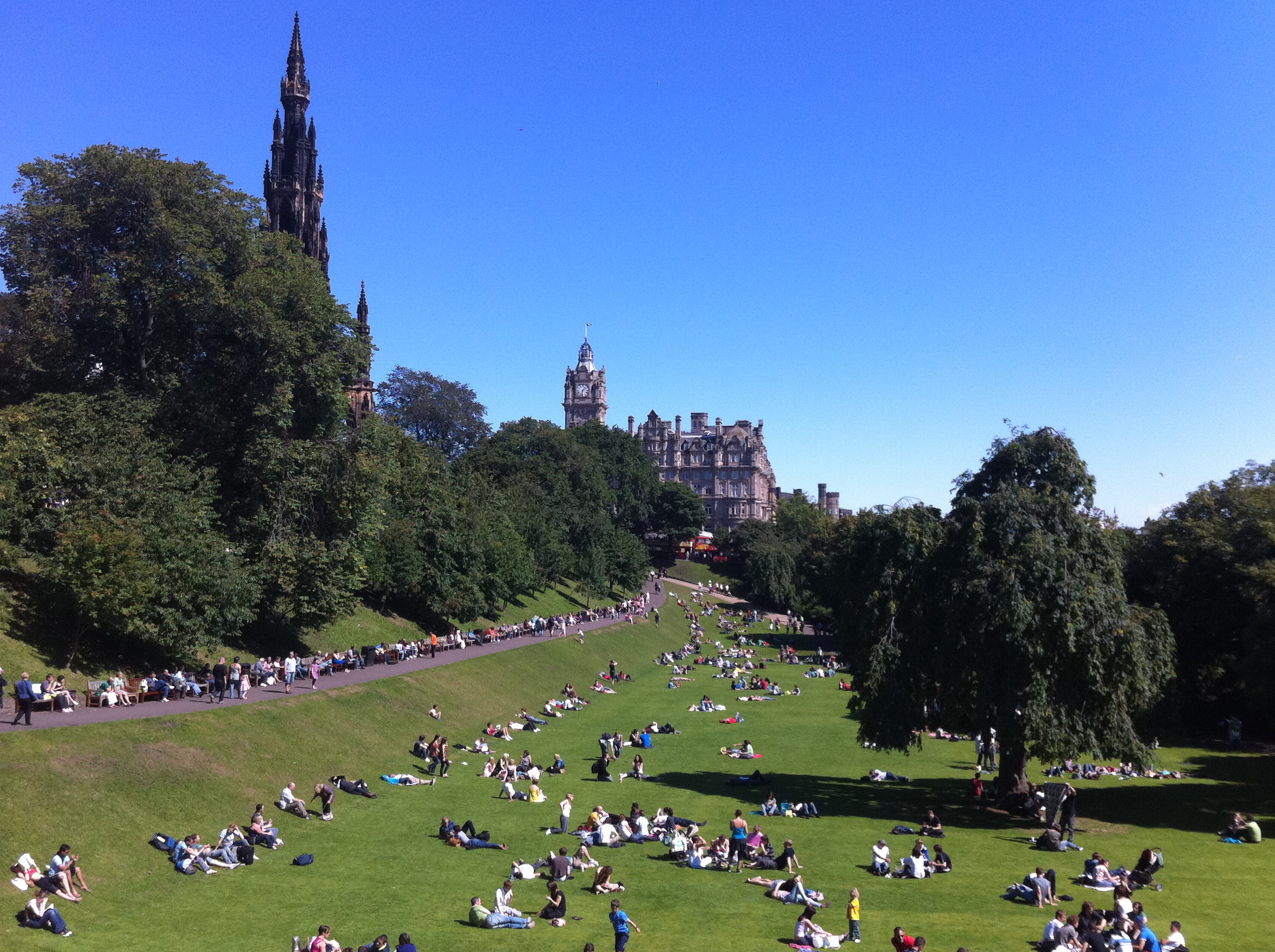 Edinburgh Gardens